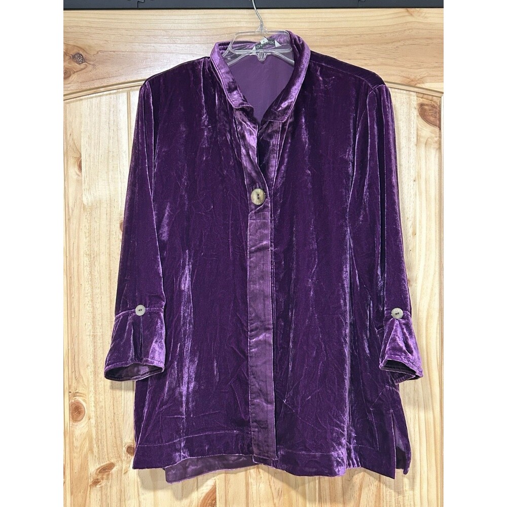 John Mark Women’s Velvet Tunic Top Purple Flowy Button Front Size L 3/4 Sleeves